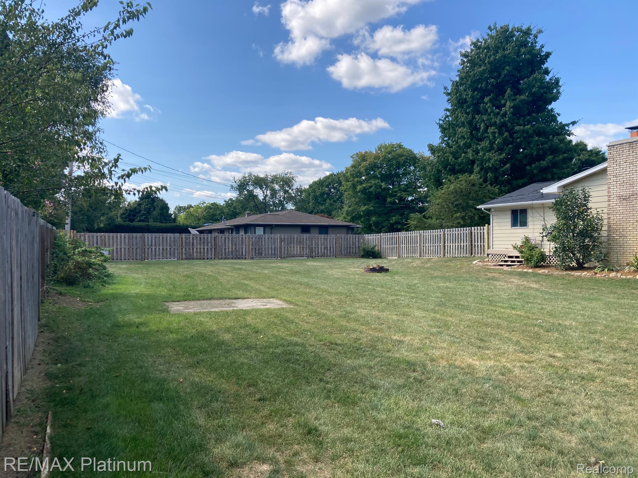 2790 East Wardlow Road Highland, MI 48356 - Photo 25 of 26 Gallery Image 25