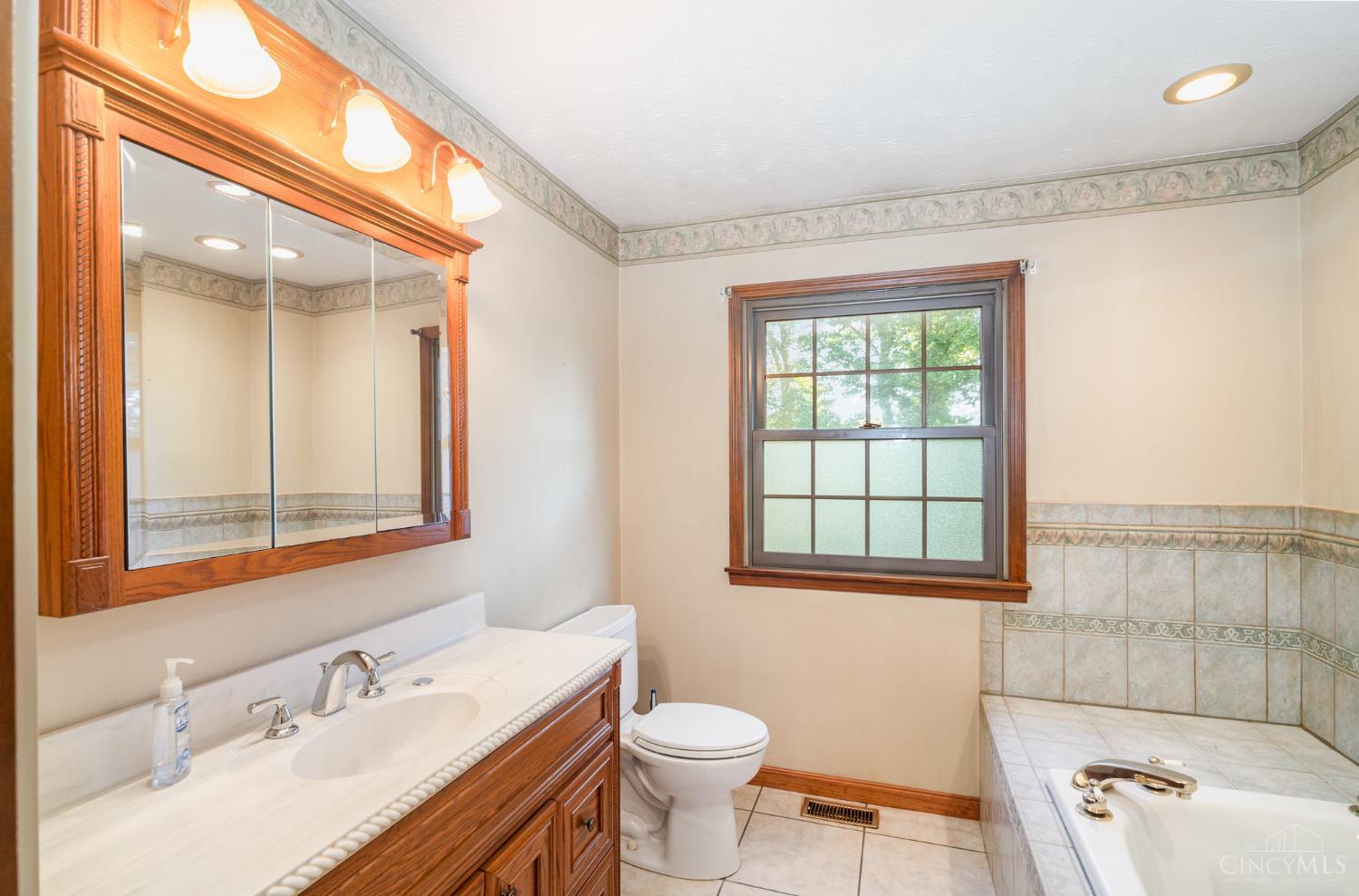 5479 Haft Road Cincinnati, OH 45247 - Photo 20 of 33 Gallery Image 20