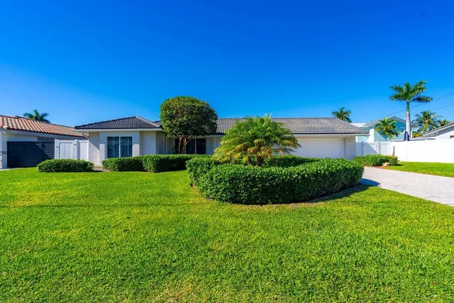 $1,795,000 | 4461 Northeast 27th Avenue, Lighthouse Point, FL 33064