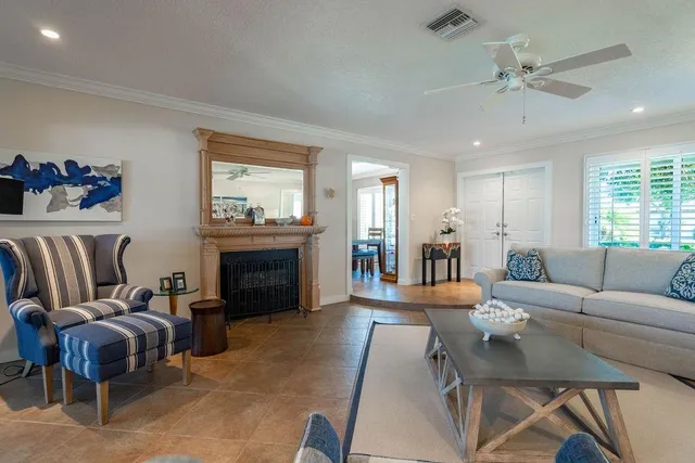 $1,795,000 | 4461 Northeast 27th Avenue, Lighthouse Point, FL 33064