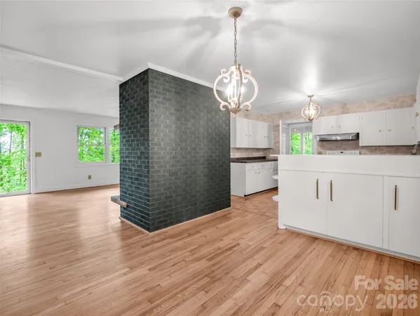 $449,000 | 200 Little Wings Mountain Road, Columbus, NC 28722