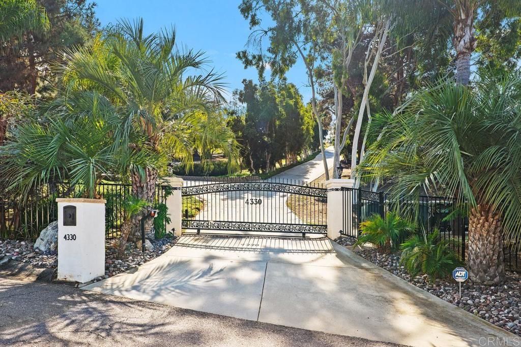 4330 Ramona Drive, Fallbrook, CA 92028 Compass