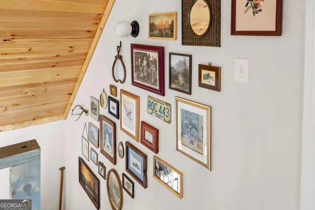 $379,900 | 302 Gumlog Drive, Lavonia, GA 30553