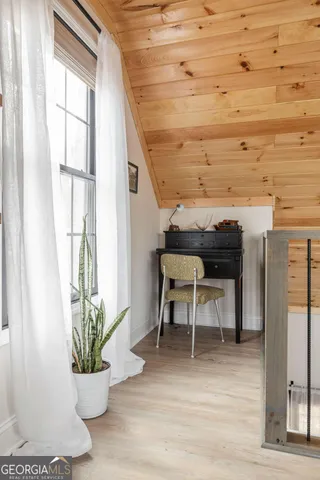 $379,900 | 302 Gumlog Drive, Lavonia, GA 30553