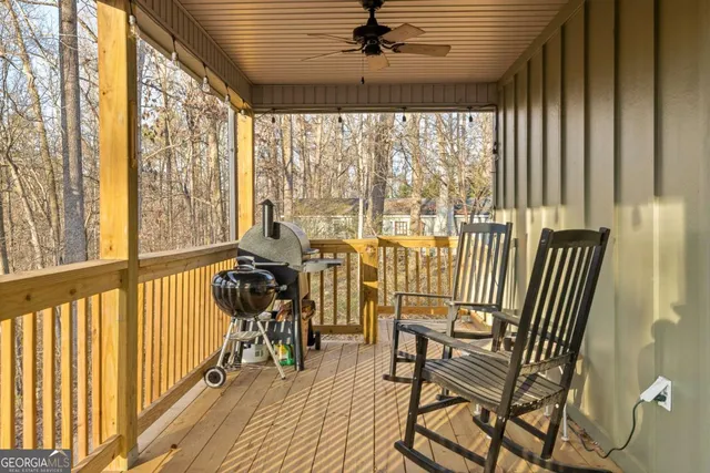 $379,900 | 302 Gumlog Drive, Lavonia, GA 30553