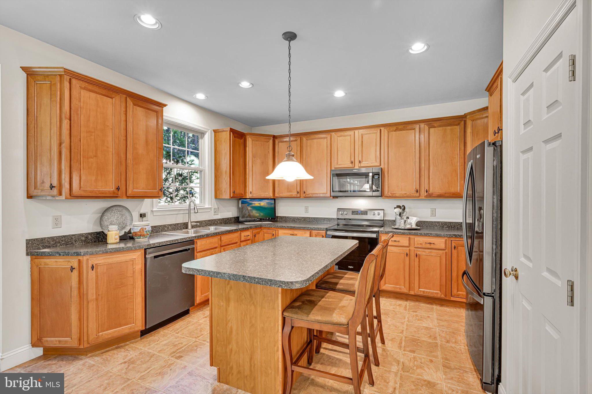 106 Freemansville Road Reading, PA 19607 - Photo 18 of 47