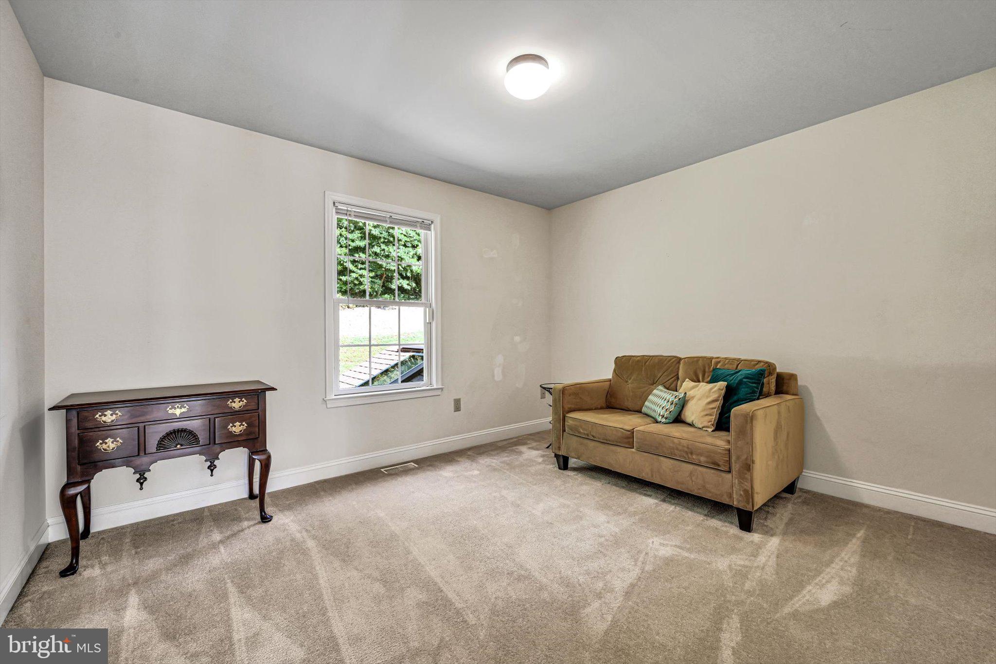 106 Freemansville Road Reading, PA 19607 - Photo 34 of 47