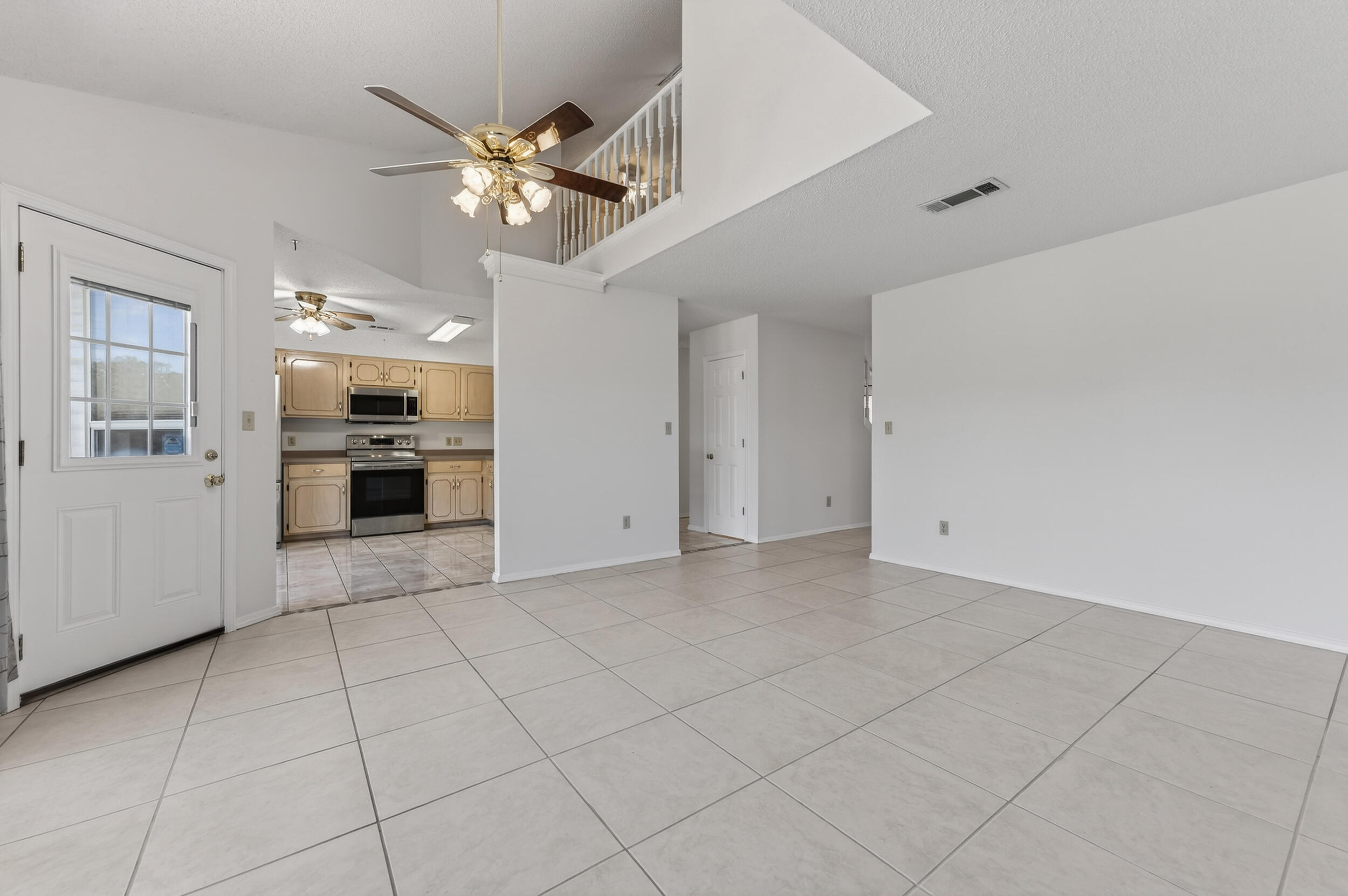 4571 Top Flight Drive Crestview, FL 32539 - Photo 19 of 59 4571 top flight dr-crestview-17