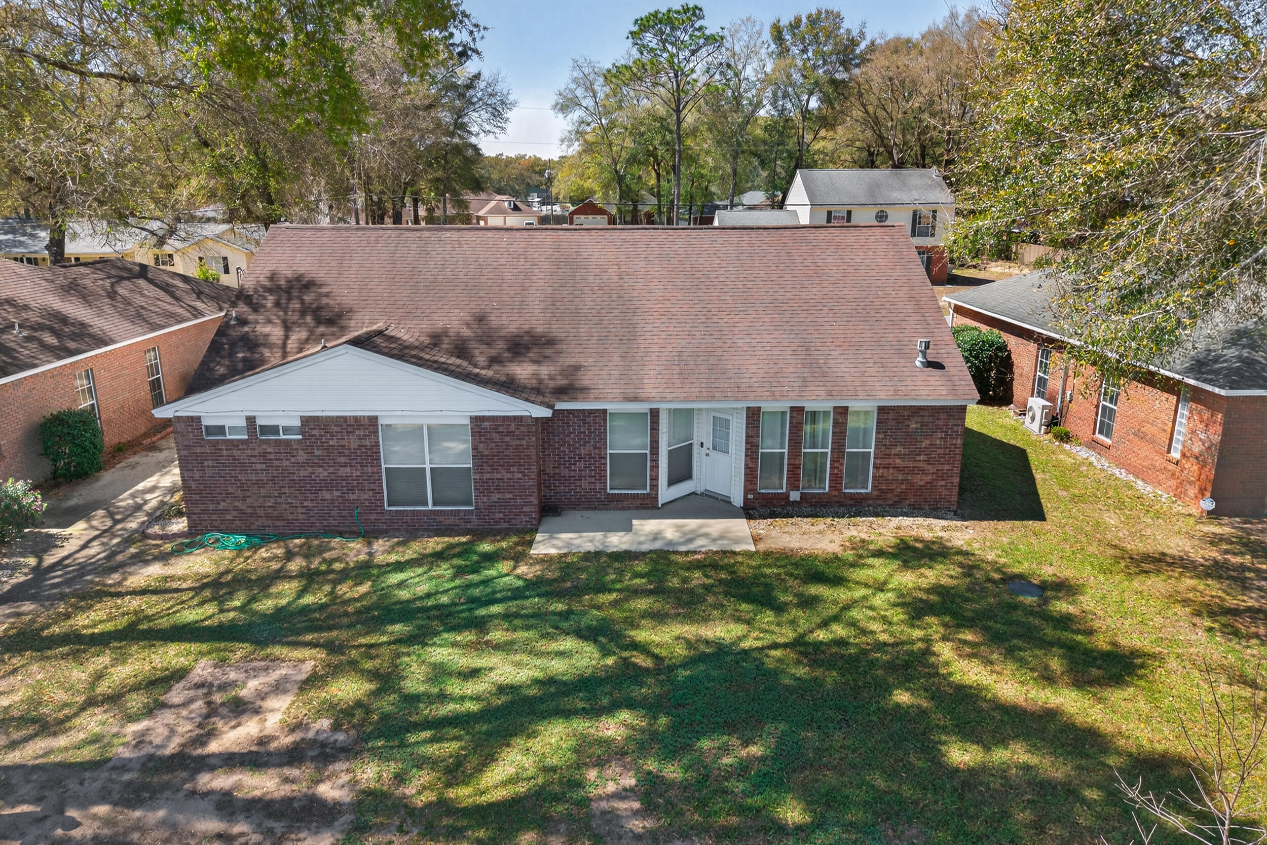 4571 Top Flight Drive Crestview, FL 32539 - Photo 51 of 59 4571 top flight dr-crestview-65