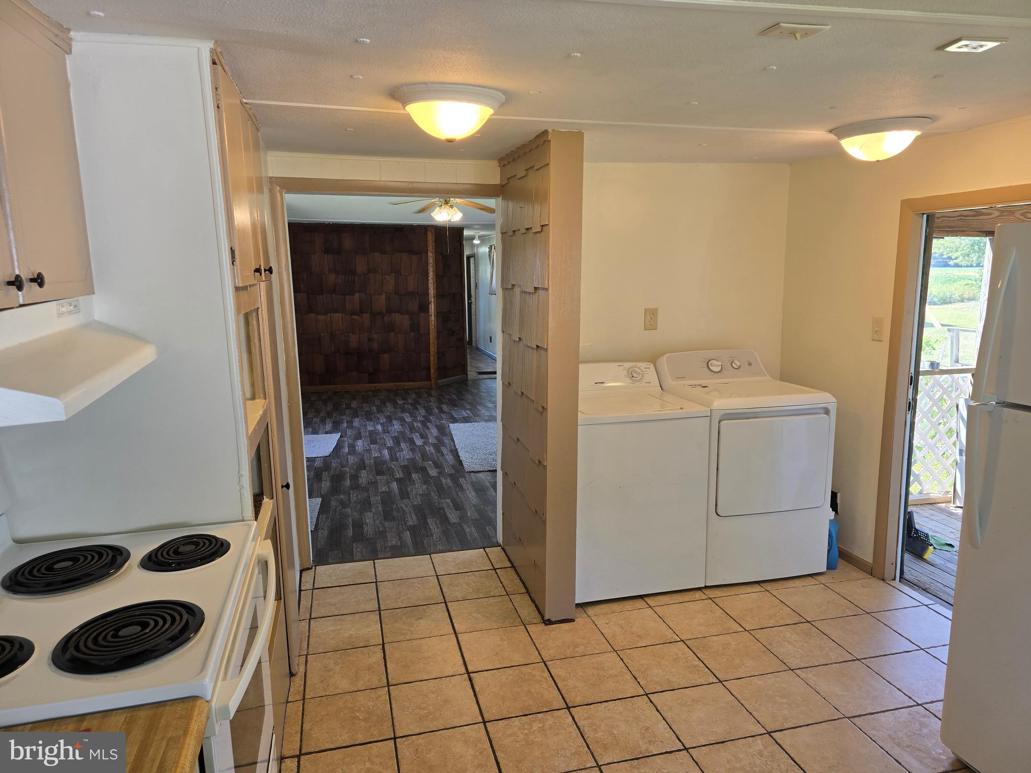 4662 Powellville Road Pittsville, MD 21850 - Photo 27 of 34 a view of utility room