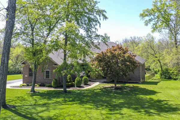 $1,125,000 | 3681 Wilmington Road, Lebanon, OH 45036