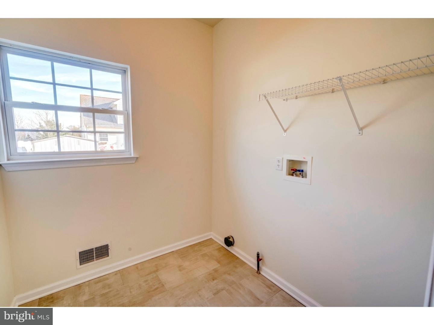 33 Rocha Court Hammonton, NJ 08037 - Photo 12 of 25 Gallery Image 12