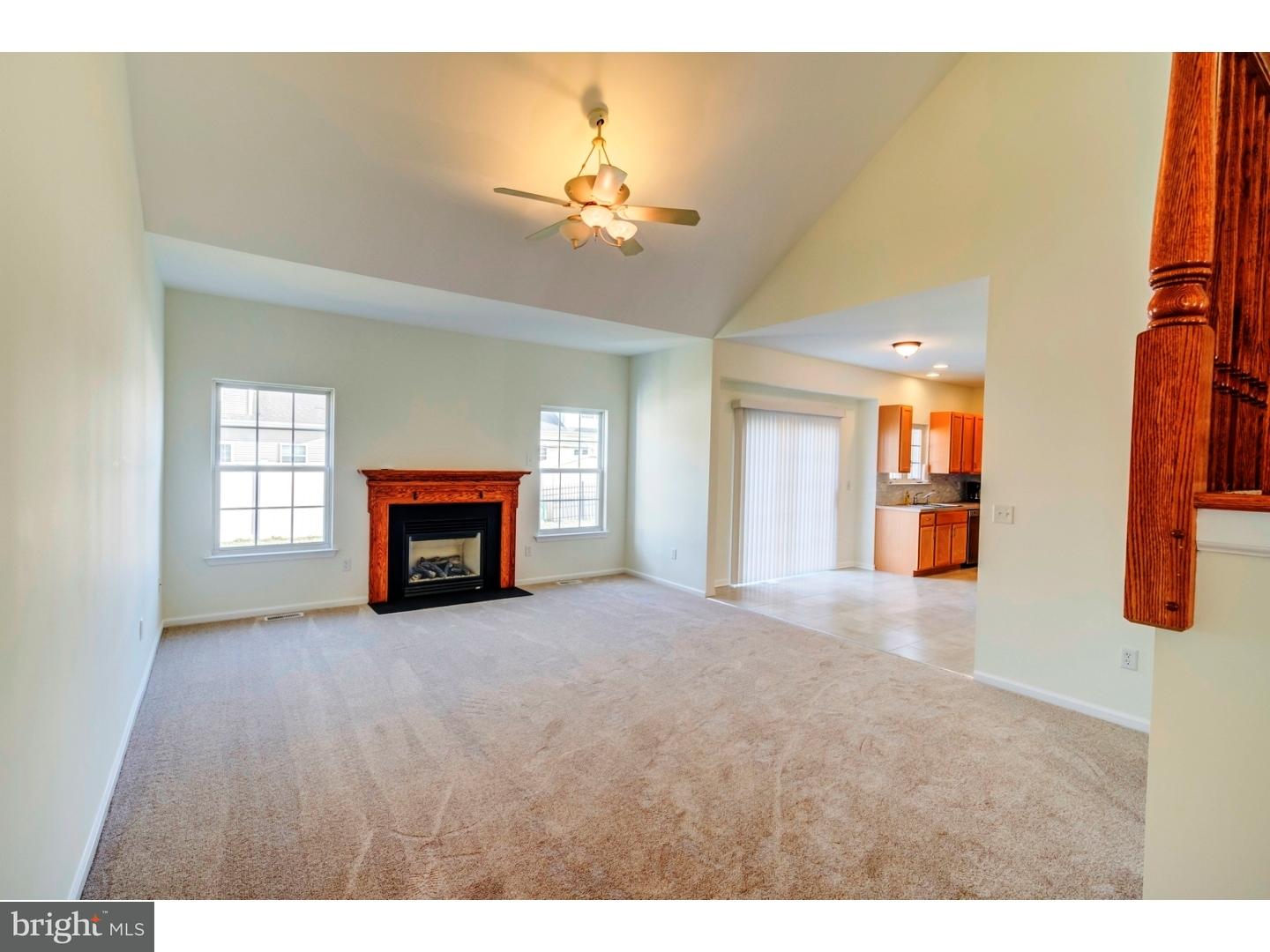 33 Rocha Court Hammonton, NJ 08037 - Photo 8 of 25 Gallery Image 8