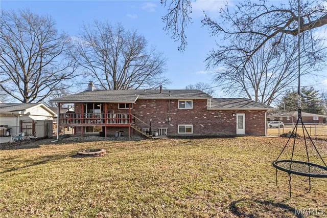 $244,900 | 5304 Dixon Drive, Godfrey, IL 62035