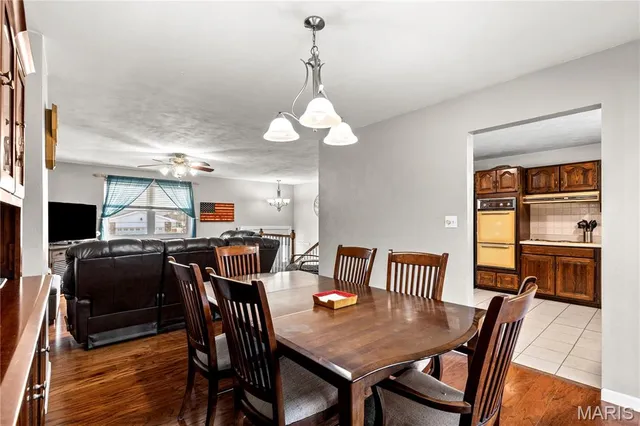 $249,900 | 5304 Dixon Drive, Godfrey, IL 62035