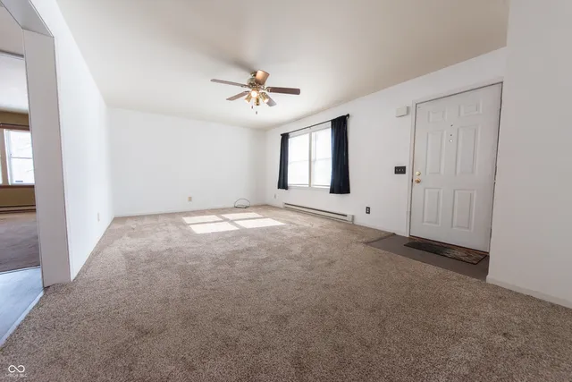 $259,900 | 2462 West Southwind Court, Columbus, IN 47201