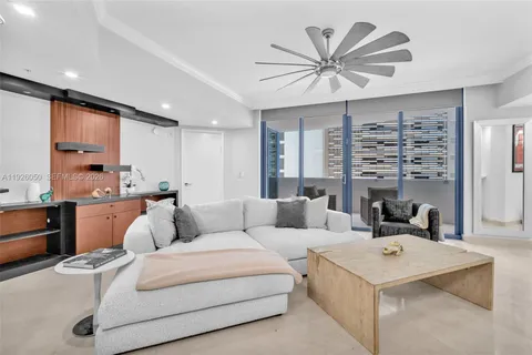$675,000 | 333 Las Olas Way, Unit 405, Fort Lauderdale, FL 33301