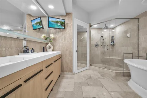 $735,000 | 333 Las Olas Way, Unit 405, Fort Lauderdale, FL 33301