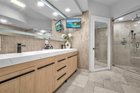 $735,000 | 333 Las Olas Way, Unit 405, Fort Lauderdale, FL 33301