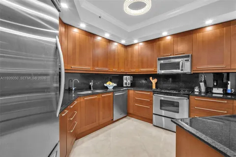 $735,000 | 333 Las Olas Way, Unit 405, Fort Lauderdale, FL 33301