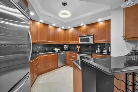 $675,000 | 333 Las Olas Way, Unit 405, Fort Lauderdale, FL 33301