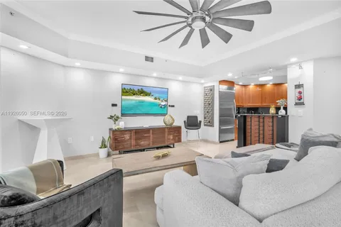 $675,000 | 333 Las Olas Way, Unit 405, Fort Lauderdale, FL 33301