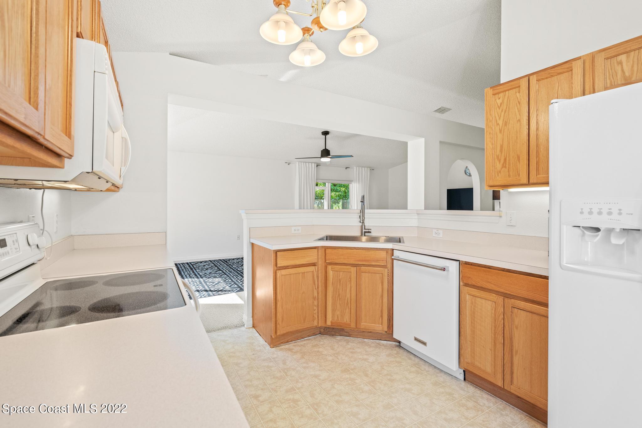 1920 Brookshire Circle Melbourne, FL 32904 - Photo 17 of 41 DSC03216