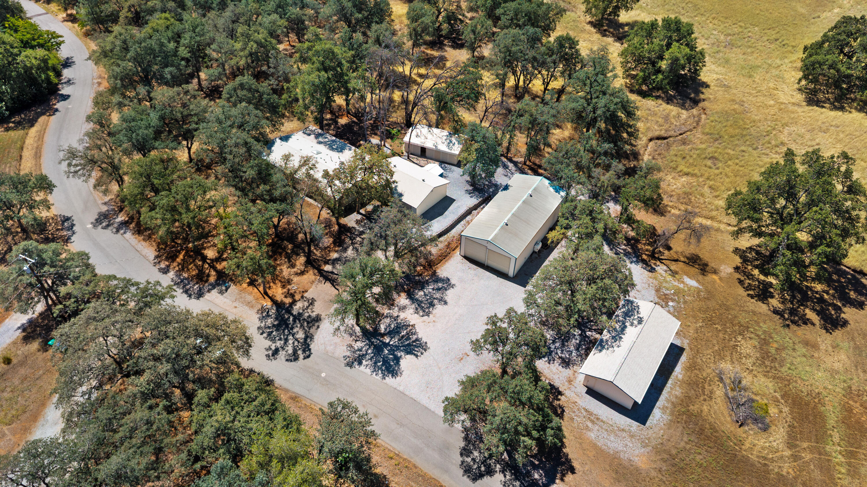 19331 Flintstone Road Redding, CA 96003 - Photo 2 of 18 Drone02