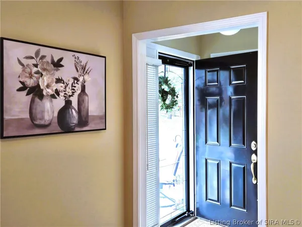 $295,000 | 3615 Stonecreek Circle, Unit A, Jeffersonville, IN 47130