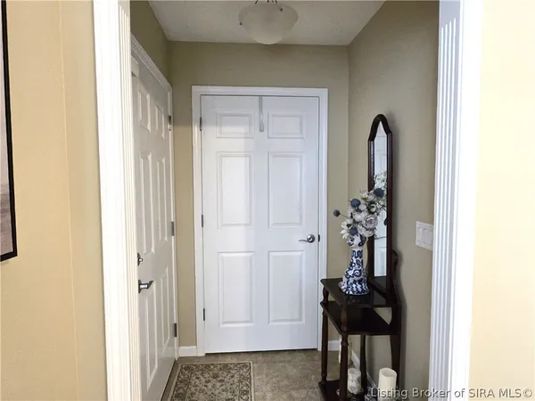 $295,000 | 3615 Stonecreek Circle, Unit A, Jeffersonville, IN 47130