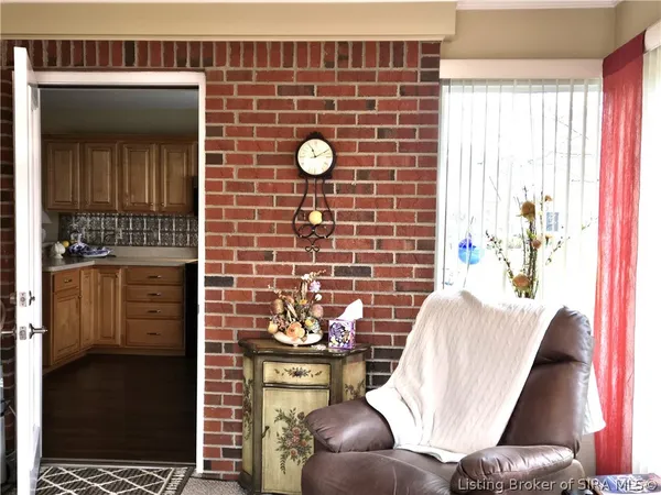 $295,000 | 3615 Stonecreek Circle, Unit A, Jeffersonville, IN 47130