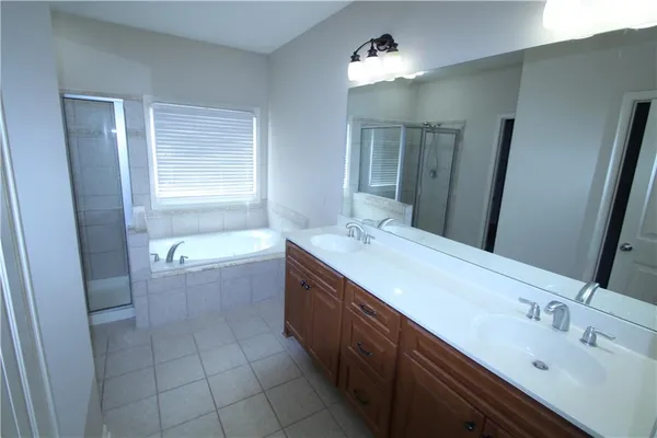 $2,700 | 3880 Baxley Ridge Drive, Suwanee, GA 30024