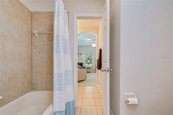 $600,000 | 15827 Starling Water Drive, Lithia, FL 33547