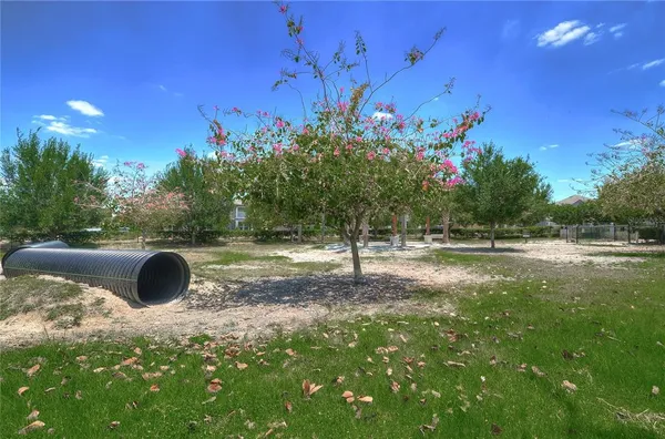 $600,000 | 15827 Starling Water Drive, Lithia, FL 33547