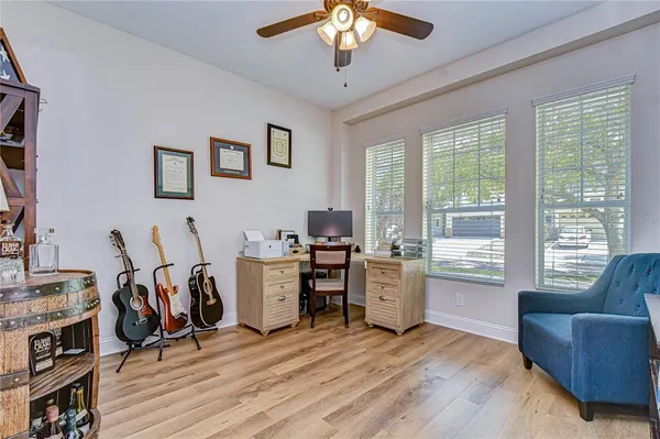 $600,000 | 15827 Starling Water Drive, Lithia, FL 33547