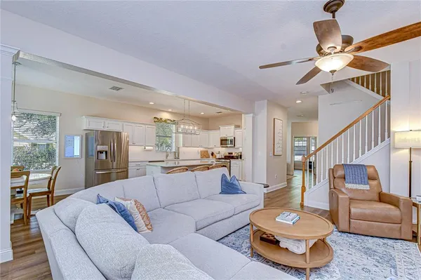 $600,000 | 15827 Starling Water Drive, Lithia, FL 33547