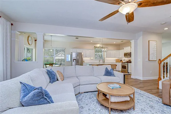 $600,000 | 15827 Starling Water Drive, Lithia, FL 33547