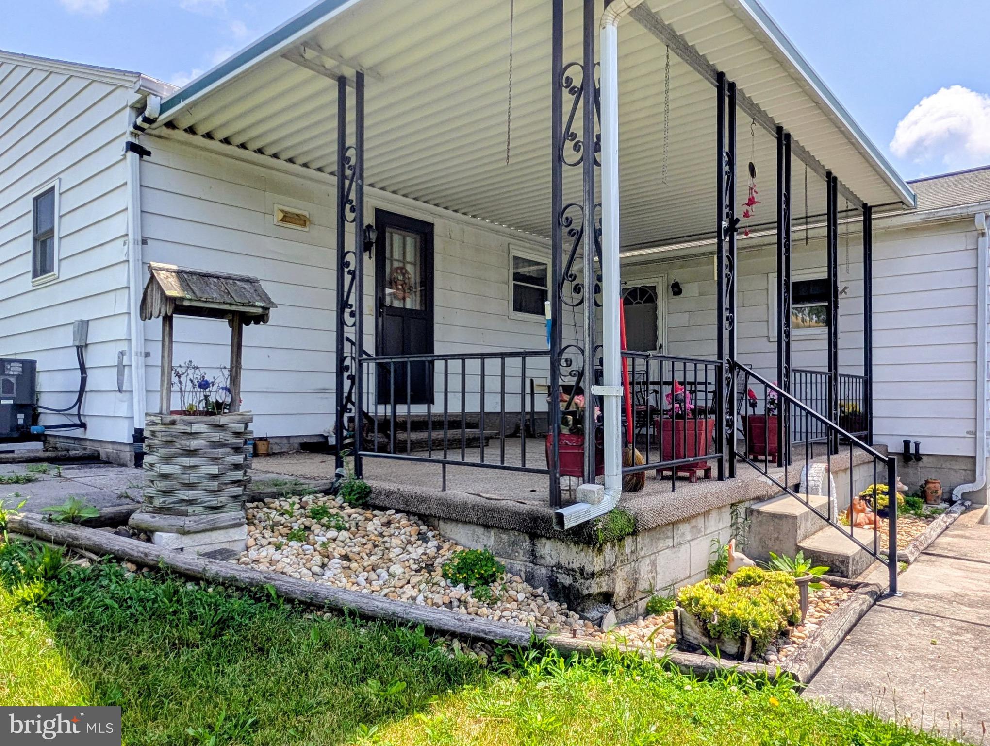 381 Belden Road Bedford, PA 15522 - Photo 5 of 40