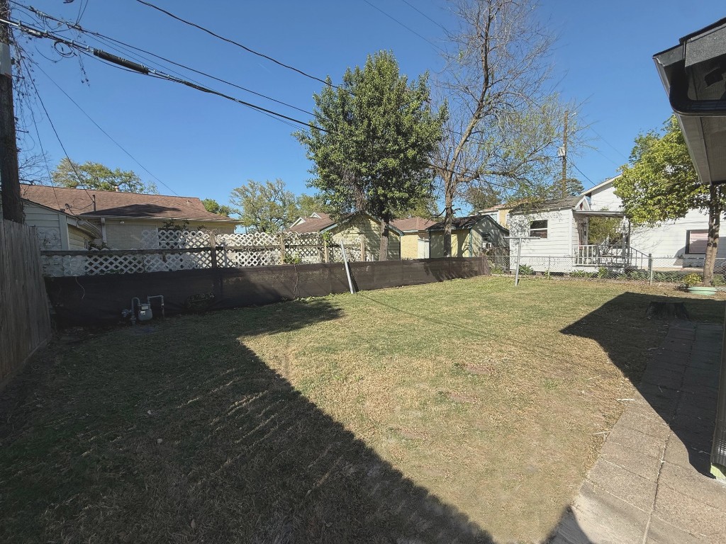 307 Sue Street Houston, TX 77009 - Photo 20 of 20