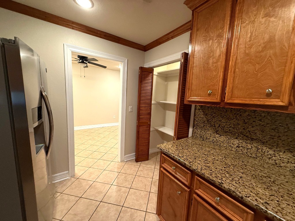 307 Sue Street Houston, TX 77009 - Photo 8 of 20