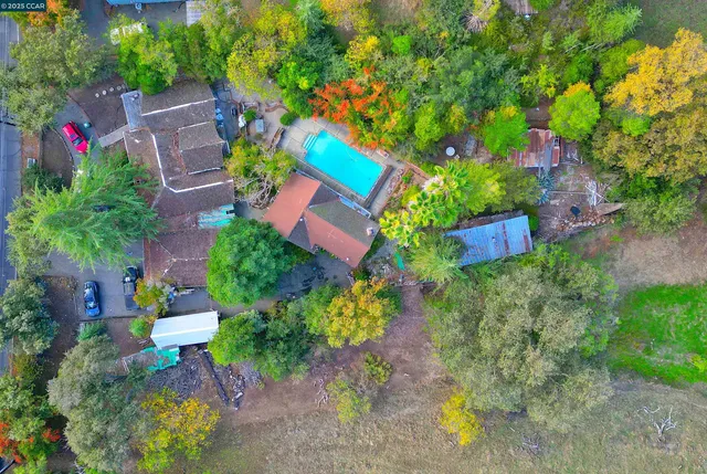 $1,400,000 | 3160 Walnut Boulevard, Walnut Creek, CA 94596