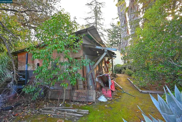 $1,400,000 | 3160 Walnut Boulevard, Walnut Creek, CA 94596