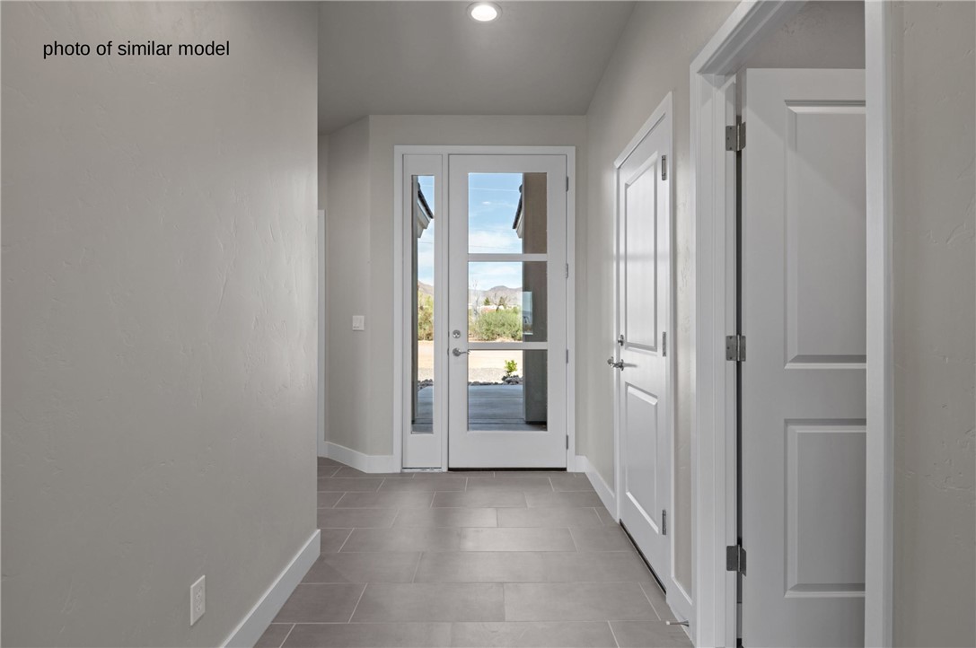 3356 Higley Road Golden Valley, AZ 86413 - Photo 4 of 21 Entry