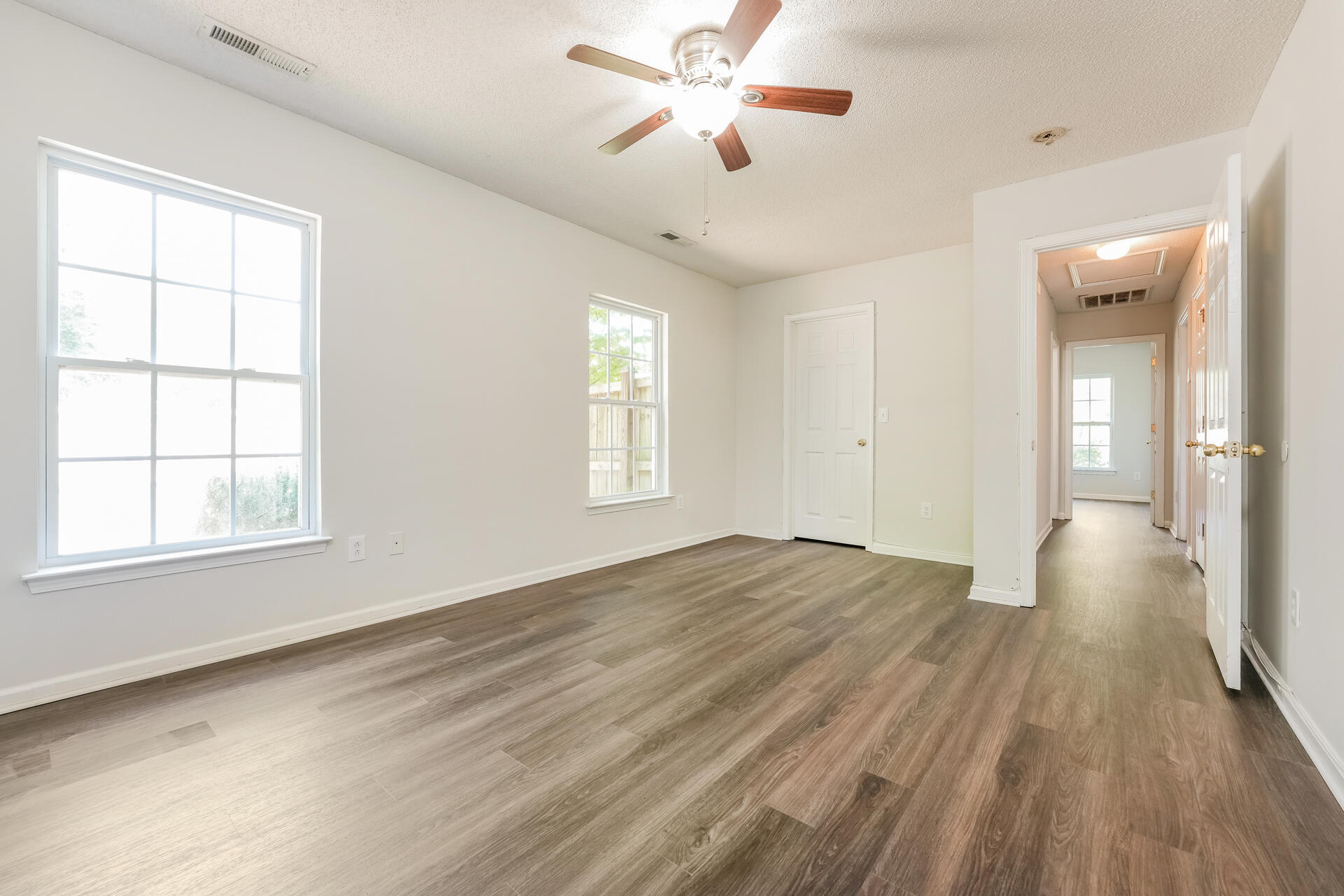 159 Old Tree Road Goose Creek, SC 29445 - Photo 4 of 15 listing_3