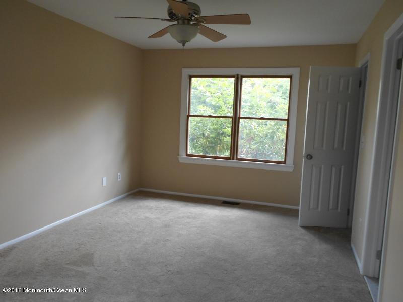 124 Weldon Road Manchester Township, NJ 08759 - Photo 10 of 11 DSCN4923 (800x600)