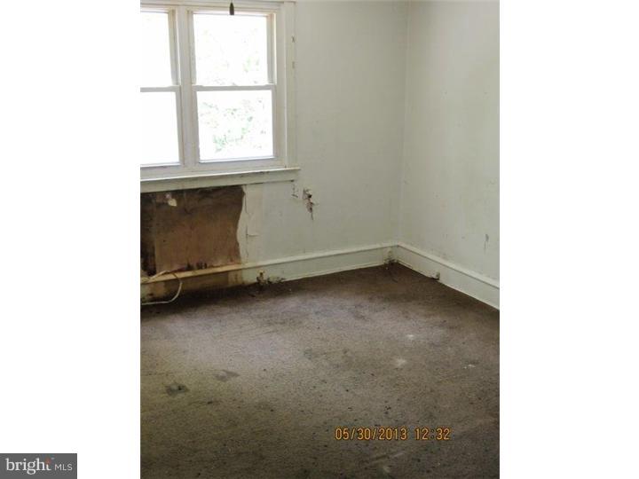 433 Copley Road Upper Darby, PA 19082 - Photo 12 of 18