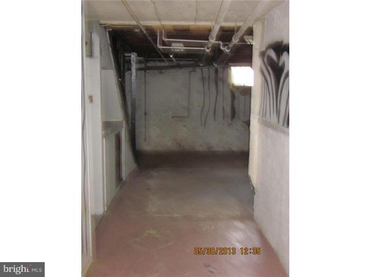 433 Copley Road Upper Darby, PA 19082 - Photo 17 of 18