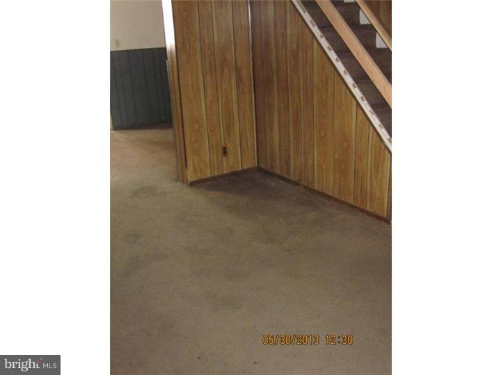 433 Copley Road Upper Darby, PA 19082 - Photo 3 of 18