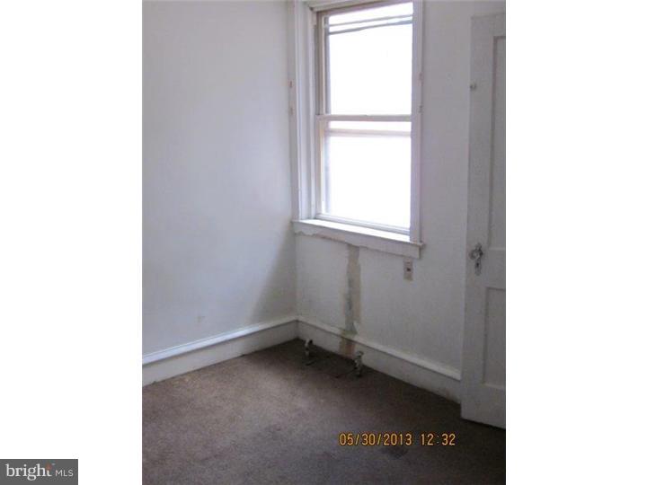 433 Copley Road Upper Darby, PA 19082 - Photo 10 of 18