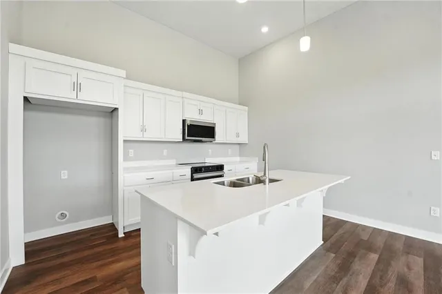 $319,950 | 19710 West 195th Street, Spring Hill, KS 66083